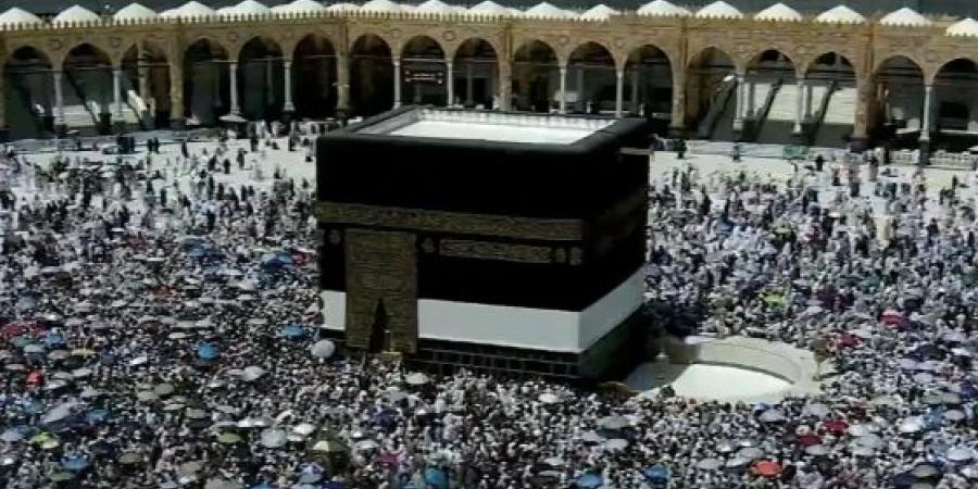 بالبلدي: عدد
      المعتمرين
      والحجاج
      يصل
      إلى
      18.5
      مليون
      في
      2024
      –
      القاهرة
      تايمز