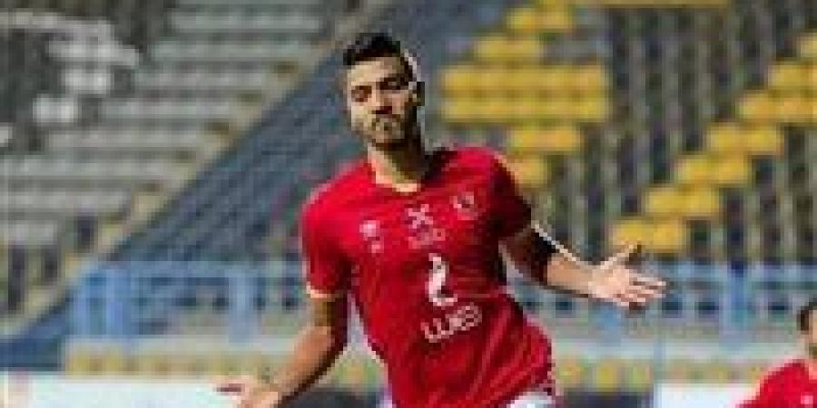بالبلدي: حسام
      حسن
      يحدد
      شروط
      ضم
      محمد
      شريف
      وناصر
      منسي
      لمنتخب
      مصر