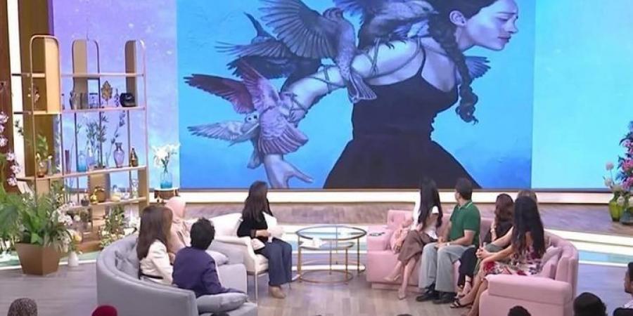 بالبلدي: بعد
      أزمة
      مها
      الصغير..
      أول
      رد
      من
      الفنانة
      الدنماركية
      على
      «سرقة»
      لوحتها
      –
      القاهرة
      تايمز