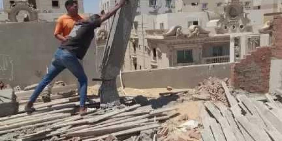 حملات
      كبرى
      لمواجهة
      المخالفات
      والظواهر
      السلبية
      بالشيخ
      زايد
