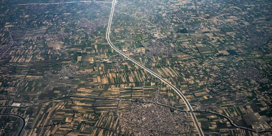 بالبلدي: مصر: بعد وفاة العشرات على طريق سريع.. الداخلية تكثف حملاتها وتوجيهات السيسي بإغلاقه