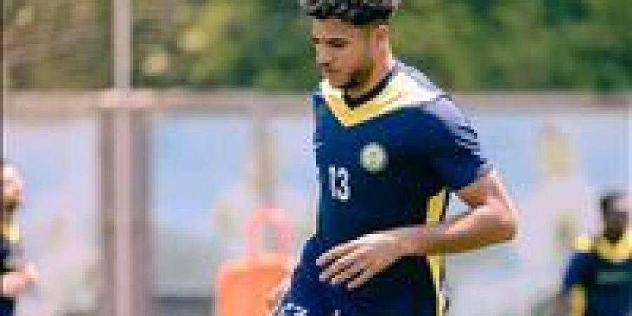 بالبلدي: الزمالك
      يحسم
      صفقة
      ربيع..
      والبنك
      الأهلي
      يشترى
      شلبي
      ونيمار..
      ونسبة
      من
      بيع
      مرعي