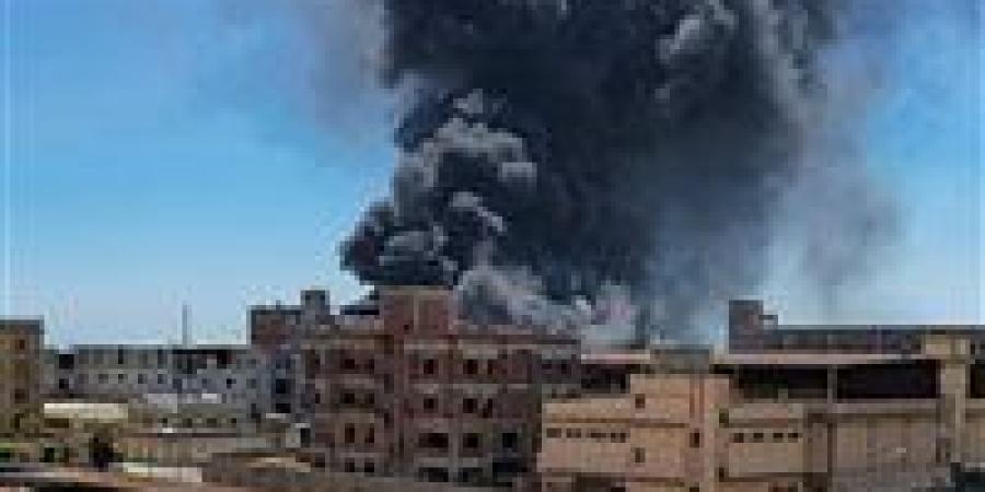 بالبلدي: حريق
      هائل
      يلتهم
      مصنع
      بالمنطقة
      الصناعية
      بدمياط
      الجديدة