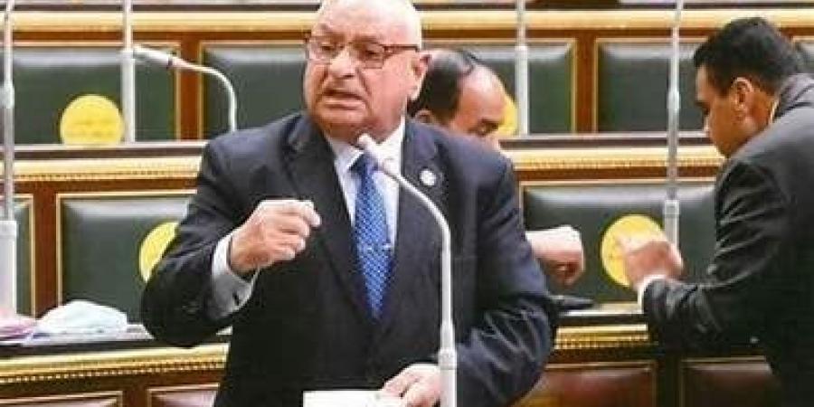 بالبلدي: في
      ختام
      دور
      الانعقاد
      الخامس..
      برلماني:
      هدفنا
      «أغلبية
      ومعارضة»
      مصلحة
      الوطن
      والمواطن