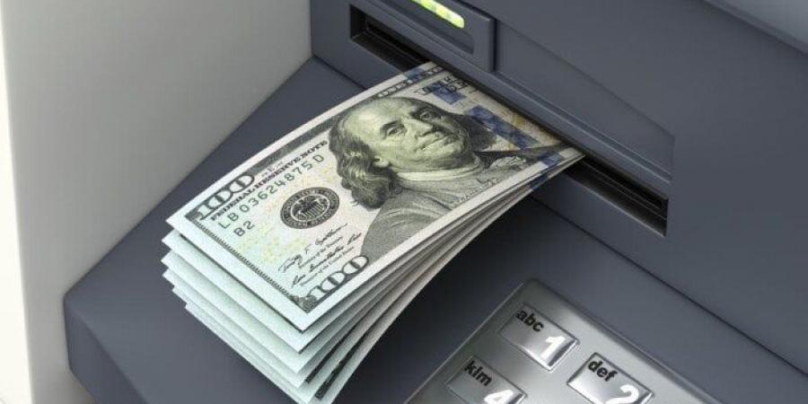 بالبلدي: سعر
      الدولار
      الآن
      في
      مصر..
      «الأخضر»
      مقابل
      الجنيه