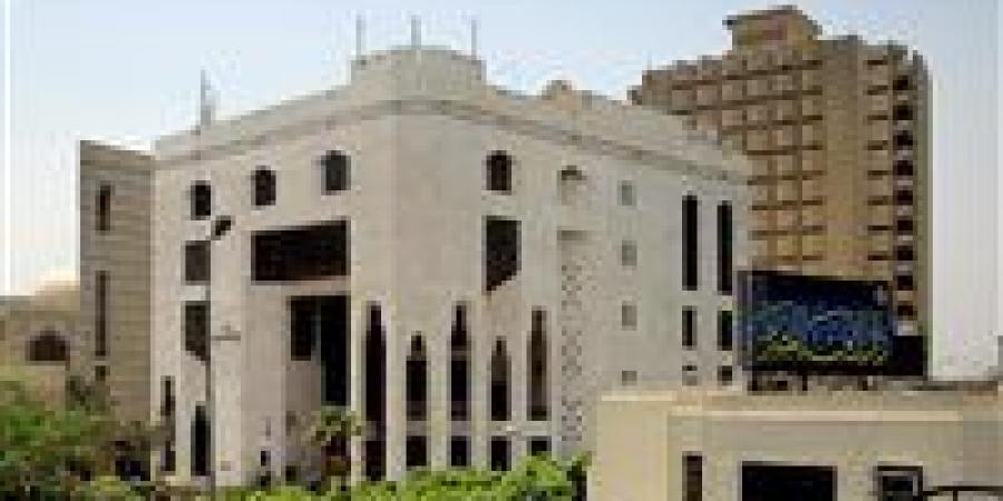 بالبلدي: دار
      الإفتاء:
      إتمام
      الزواج
      ببطاقة
      مزورة
      «عقد
      فاسد»
      ويجوز
      للزوجة
      طلب
      الفسخ