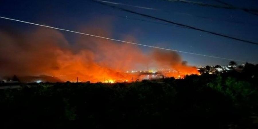 بالبلدي: وزارة
      الصحة
      اللبنانية
      تعلن
      إرتفاع
      حصيلة
      الإصابات
      في
      استهداف
      مسيّرة
      إسرائيلية
      سيارة
      بصاروخين
      بمدينة
      بنت
      جبيل
      في
      جنوب
      البلاد
      إلى
      7
      أشخاص