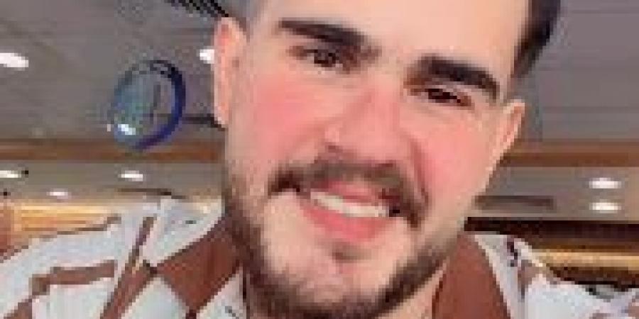 بالبلدي : بعد
      مسيرة
      حافلة
      بالإنجازات
      والريادة..
      محمد
      أبو
      علام
      نموذج
      لرجل
      الأعمال
      الوطني
      الذي
      يصنع
      المستقبل