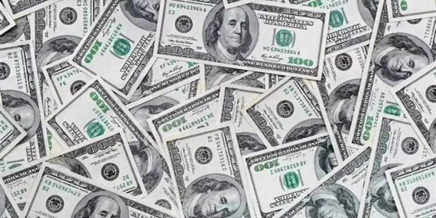 تراجع
      كبير
      في
      سعر
      الدولار
      بمنتصف
      التعاملات
      في
      البنوك..
      اعرف
      وصل
      لكام؟