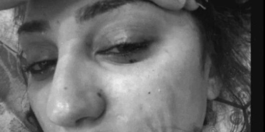 بالبلدي : طلاق
      عصام
      صاصا
      وجهاد..
      قصة
      الفستان
      الأصفر