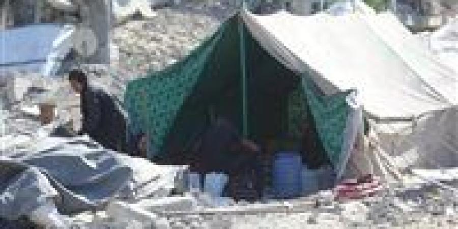 بالبلدي: الأونروا:
      موظفونا
      عادوا
      لشمال
      غزة
      وسط
      نقص
      حاد
      بالمعدات