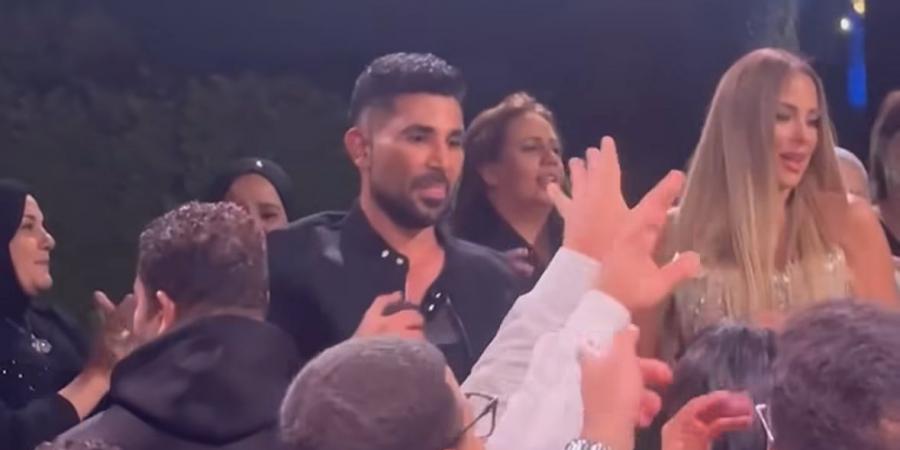 بالبلدي: أول
      ظهور
      بعد
      الحادث..
      أحمد
      سعد
      في
      حفل
      زفاف
      نجل
      ريم
      مصطفى
      (صور)