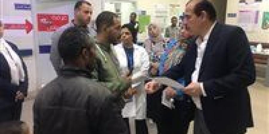 بالبلدي: نائب
      وزير
      الصحة
      يتفقد
      مستشفى
      الشروق
      المركزي
      ومركز
      طب
      أسرة