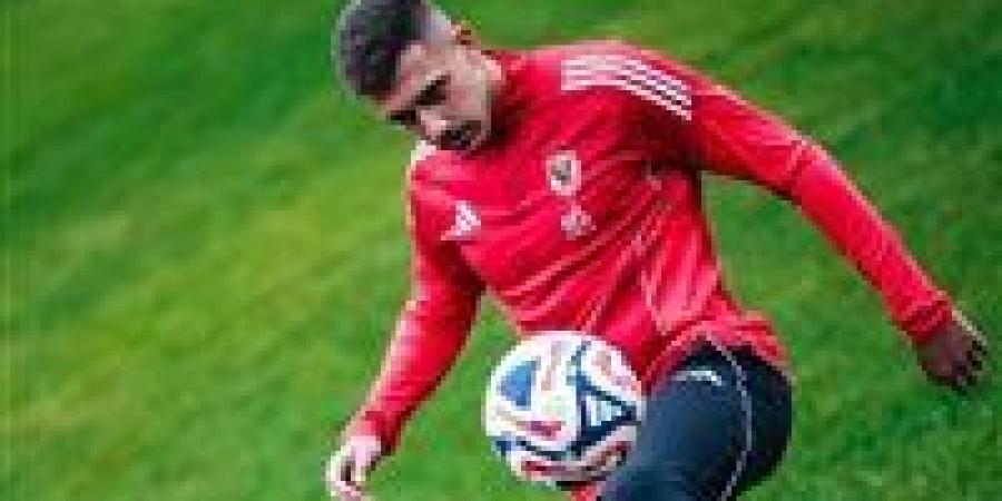 بالبلدي: هشام
      حنفي:
      مباراة
      شبيبة
      القبائل
      ستكون
      صعبة..
      جراديشار
      لم
      يستطيع
      تعويض
      وسام