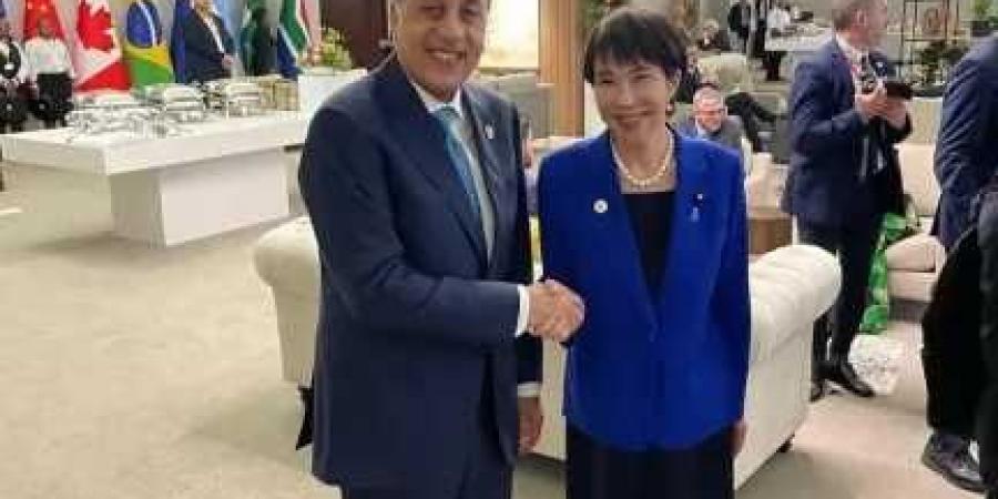 رئيس
      الوزراء
      يلتقى
      نظيرته
      اليابانية
      على
      هامش
      قمة
      مجموعة
      العشرين