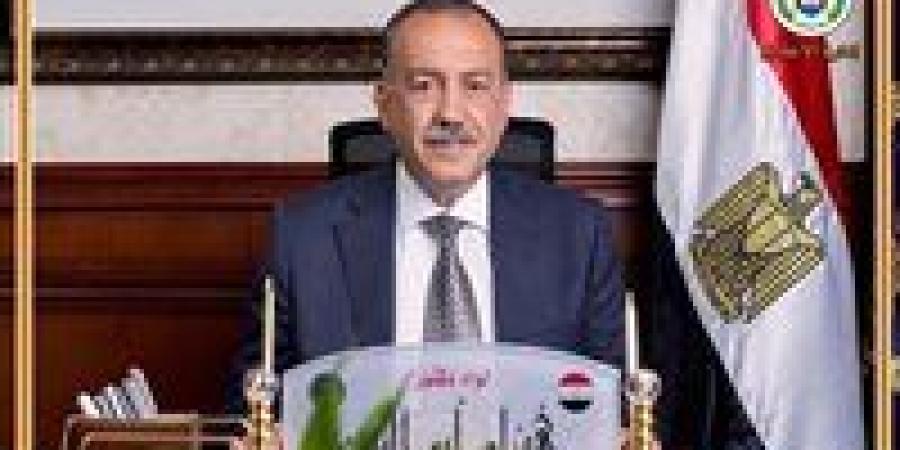 بالبلدي: محافظ
      أسيوط
      يكشف
      تفاصيل
      دراسة
      إنشاء
      أول
      دار
      للأوبرا
      المصرية
      في
      الصعيد