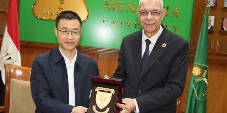 بالبلدي: جامعة
      المنوفية
      توقّع
      بروتوكول
      تعاون
      مع
      جامعة
      تشيجيانج
      الطبية
      الصينية