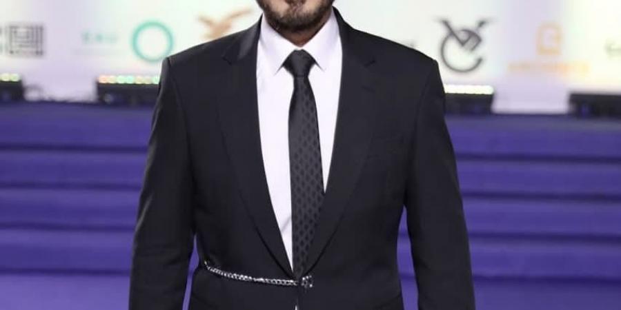 بالبلدي: العائلة
      الفنية
      أحمد
      زاهر
      وملك
      وليلى
      وهشام
      جمال
      يتألقون
      في
      مهرجان
      (the
      best)
      الدولي