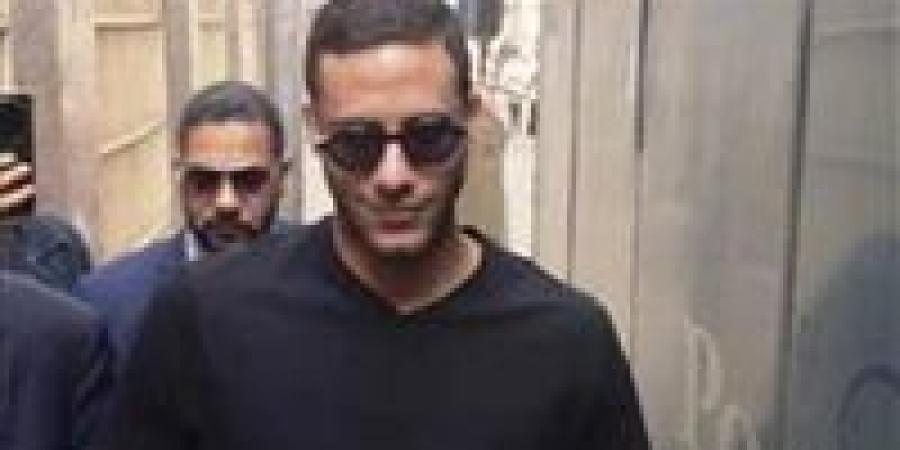 بالبلدي: عمر
      هريدي:
      محمد
      الشناوي
      من
      عرف
      رمضان
      صبحي
      على
      الشخص
      المنتحل
      صفته