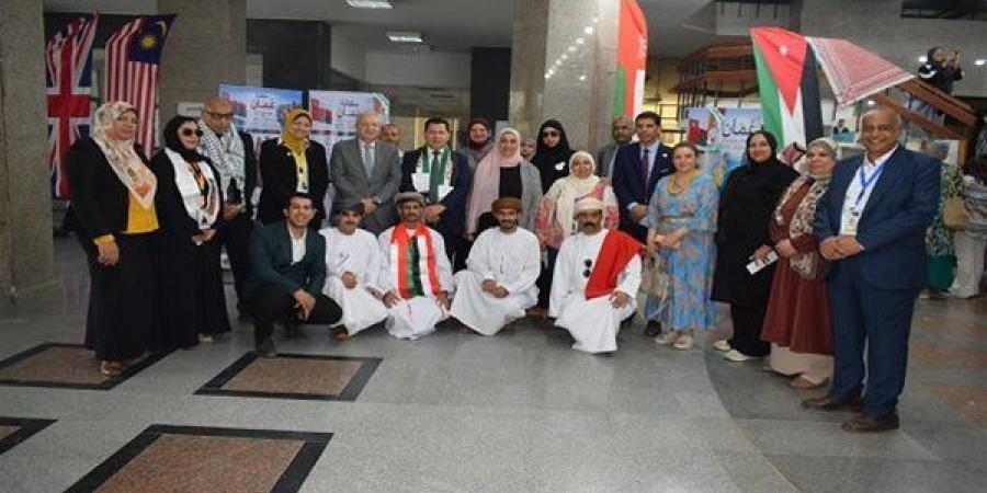 بالبلدي: جامعة
      العاصمة
      تنظم
      احتفالية
      عالمية
      للتنوع
      الثقافي
      والحوار
      بمشاركة
      طلاب
      من
      8
      دول