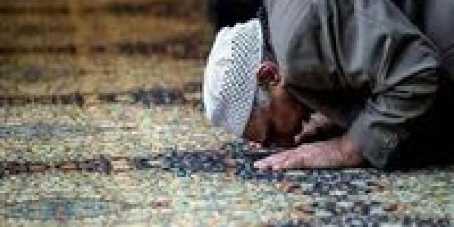 بالبلدي: الأزهر
      يكشف
      عن
      10
      خطوات
      تجلب
      الخشوع
      في
      الصلاة