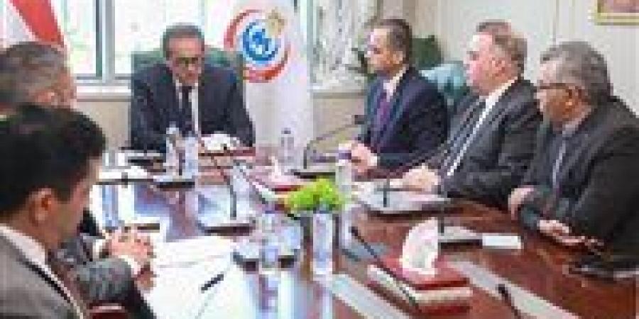 بالبلدي: وزير
      الصحة
      يبحث
      مع
      شركتي
      STM
      وRVG
      تعزيز
      التعاون
      في
      المشروعات
      القومية
      والتحول
      الرقمي