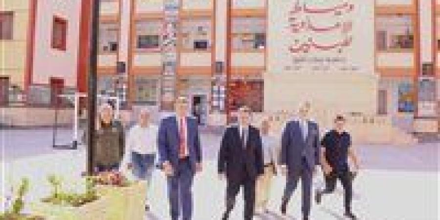 بالبلدي: محافظ
      دمياط
      يتابع
      انتظام
      امتحانات
      الإعدادية
      ميدانيا
      ويشدد
      على
      الانضباط
      الكامل