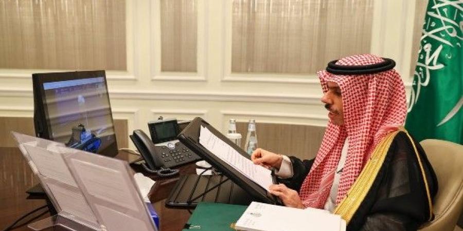 بالبلدي: مباحثات
      سعودية
      كويتية
      مصرية
      حول
      المستجدات
      الإقليمية
      والأمن
      والاستقرار
      في
      المنطقة