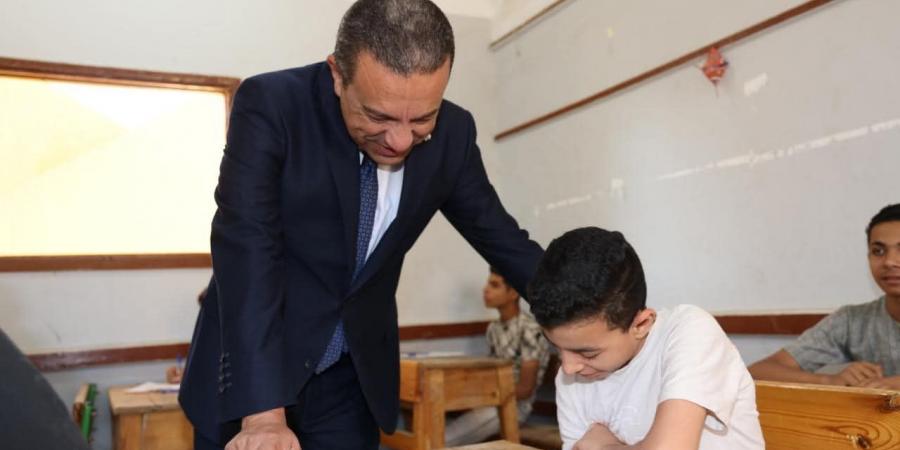 بالبلدي : إحالة
      مدير
      إدارة
      بركة
      السبع
      ومدير
      مدرسة
      للتحقيق
      بمحافظة
      المنوفية..
      اعرف
      السبب