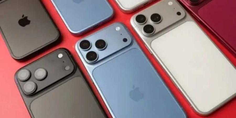 تسريبات
      iPhone
      18
      Pro
      2026..
      ألوان
      جديدة
      وتصميم
      مشابه
      واهتمام
      بترقية
      المعالج
      والكاميرا