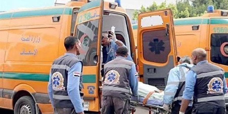 بالبلدي: 7
      طالبات
      في
      سوهاج
      يصبن
      بتسمم
      غذائي
      بعد
      وجبة
      دجاج
      فاسد
      داخل
      مسكنهن