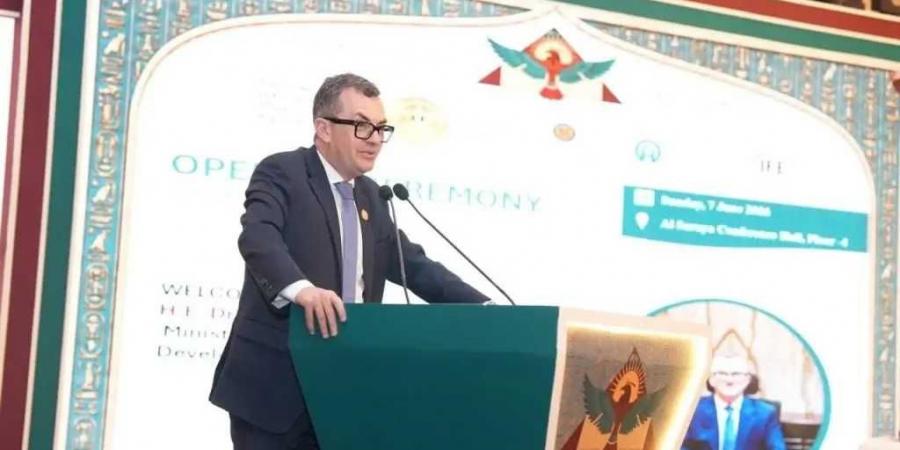 وزير
      التخطيط
      يشارك
      في
      فعاليات
      المؤتمر
      الثاني
      والخمسين
      لمنظمة
      التأمين
      الأفريقية
      AIO