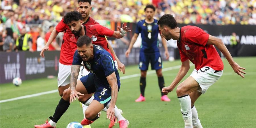 بالبلدي : فيديو
      |
      أليسون
      بيكر
      ورافينها
      يطلبان
      قميصي
      ثنائي
      منتخب
      مصر