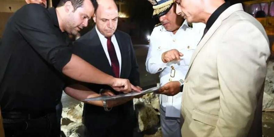 محافظ
      الغربية
      يطلق
      أول
      تدخل
      مروري
      شامل
      لإعادة
      تنظيم
      المحاور
      المرورية
      على
      طريق
      القاهرة
      –
      الإسكندرية