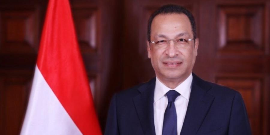 بالبلدي : وزير
      الاتصالات
      في
      افتتاح
      caisec
      2026
      :
      السيادة
      الرقمية
      ومراكز
      البيانات
      والاستعداد
      للتقنيات
      المستقبلية
      ركائز
      الأمن
      السيبراني
      في
      مصر