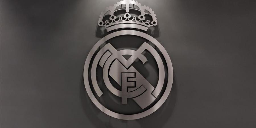 بالبلدي : ريال
      مدريد
      يعلن
      رئيسه
      الجديد..
      والكشف
      عن
      خليفة
      أربيلوا