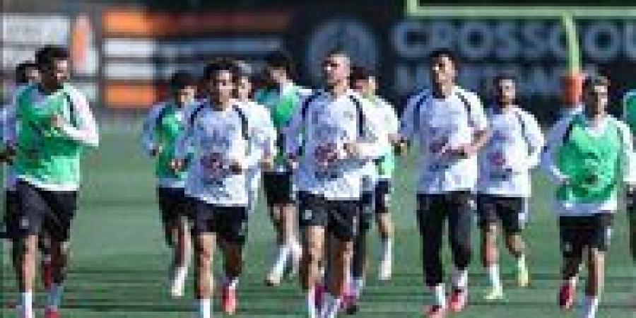 بالبلدي: زكي
      عبد
      الفتاح:
      منتخب
      مصر
      سُيعاني
      من
      الطقس
      الحار
      الشديد
      في
      سبوكين