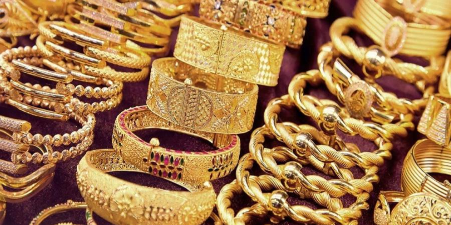 بالبلدي : أسعار
      الذهب
      في
      سوريا
      اليوم
      الإثنين
      8
      يونيو
      2026..
      هدوء
      يسبق
      تحركات
      جديدة