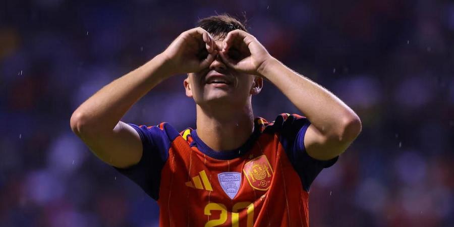 بالبلدي : بيدري:
      علينا
      إثبات
      أننا
      المنتخب
      المرشح
      للفوز
      بـ
      كأس
      العالم