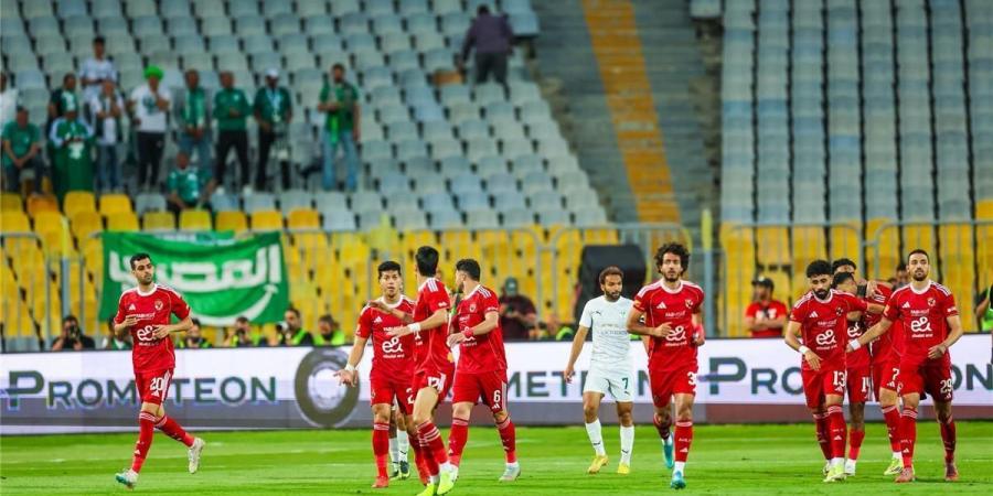 بالبلدي : شوبير
      يكشف
      كواليس
      تعاقد
      الأهلي
      مع
      المدير
      الفني
      الجديد