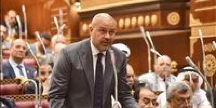 بالبلدي: النائب
      أحمد
      دياب
      يطالب
      بإنشاء
      صندوق
      لقدامى
      الرياضيين
      لدعمهم
      وتخفيف
      الأعباء
      عليهم