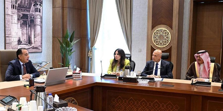 بالبلدي : «أكوا
      باور»
      تدرس
      إنشاء
      مصنع
      لأغشية
      تحلية
      المياه
      في
      مصر
      ضمن
      خطة
      لتوطين
      الصناعة
