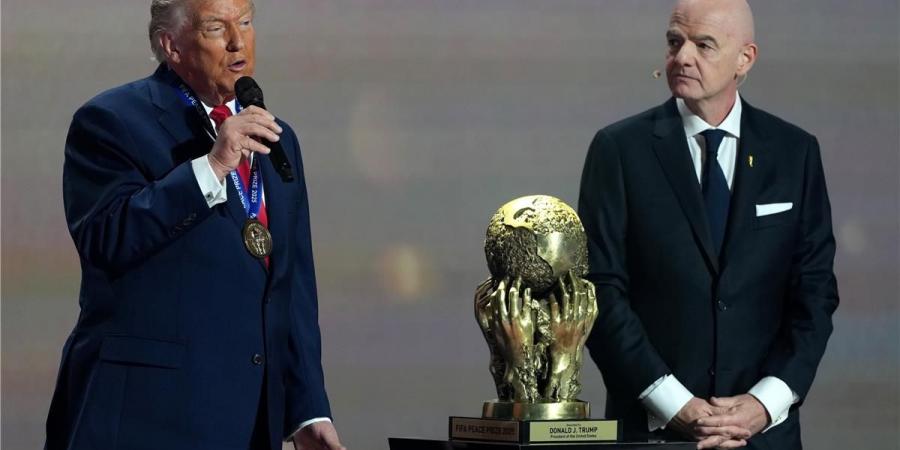 بالبلدي : نيويورك
      تايمز:
      تحالف
      مشبوه
      غير
      مسبوق
      بين
      إنفانتينو
      وترامب