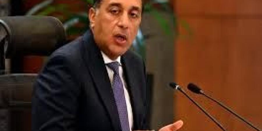 بالبلدي : مصر
      توجه
      420
      مليون
      دولار
      من
      صفقة
      «جبل
      الزيت»
      لخفض
      الدين
      العام