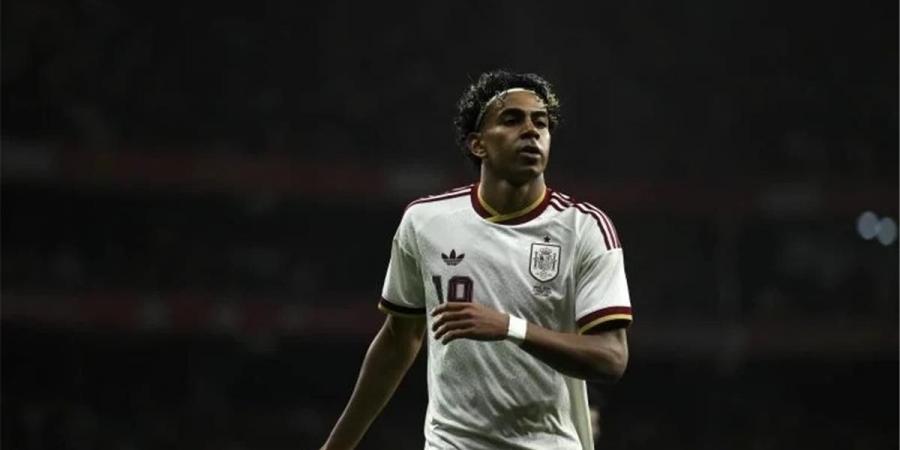 بالبلدي : مسؤول
      إسباني:
      لامين
      يامال
      صاحب
      بهجة..
      ولا
      يوجد
      اتفاق
      مع
      برشلونة
      بشأنه