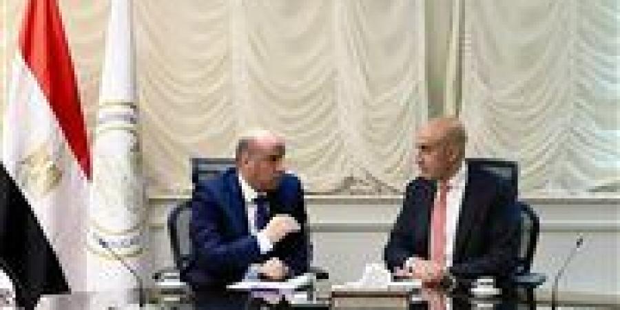 بالبلدي : عاجل…
      وزيرا
      التعليم
      والعمل
      يبحثان
      إعداد
      كوادر
      فنية
      مؤهلة
      بشهادات
      دولية
      للمنافسة
      في
      سوق
      العمل