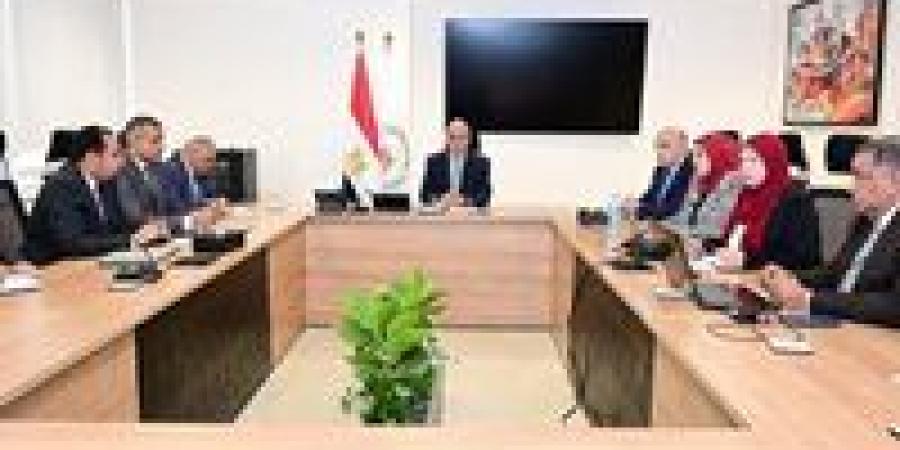 بالبلدي: وزير
      الري
      يتابع
      الاستعدادات
      النهائية
      لجاهزية
      أجهزة
      الوزارة
      لفترة
      أقصى
      الاحتياجات
      المائية