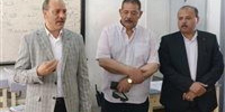 بالبلدي : وكيل
      التعليم
      بالإسكندرية
      يتابع
      أعمال
      تصحيح
      امتحانات
      الشهادة
      الإعدادية