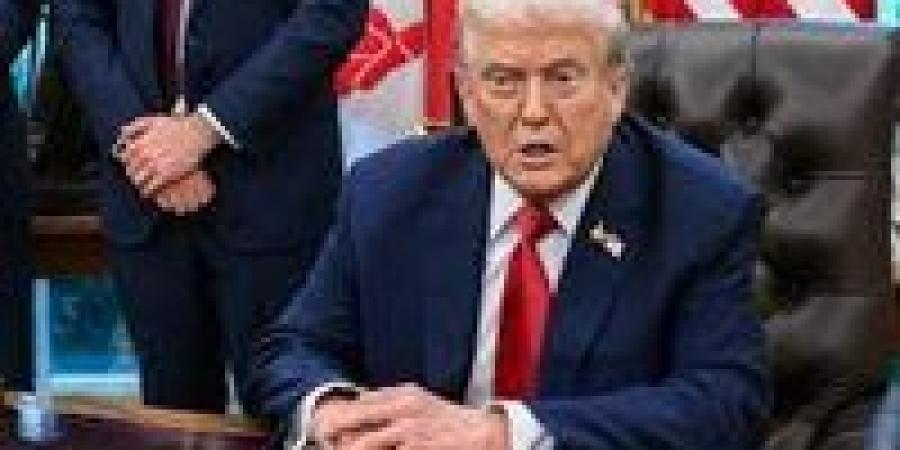 بالبلدي: ترامب:
      إيران
      اعتذرت
      سرا
      عن
      نشر
      معلومات
      مضللة
      عن
      الاتفاق
      بينهما