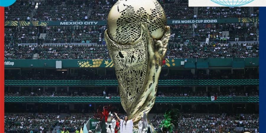 بالبلدي : بينهم
      3
      فرق
      عربية..
      14
      منتخبًا
      يرتدي
      قمصانًا
      وأحذية
      خاصة
      لمواجهة
      حرارة
      كأس
      العالم